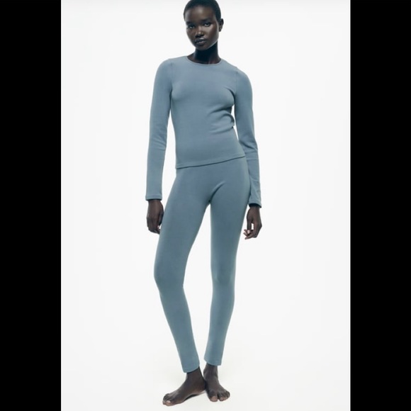 Zara Seamless Cut Out Top - Picture 2 of 5